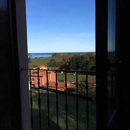 La Casa En El Camino * Pendueles